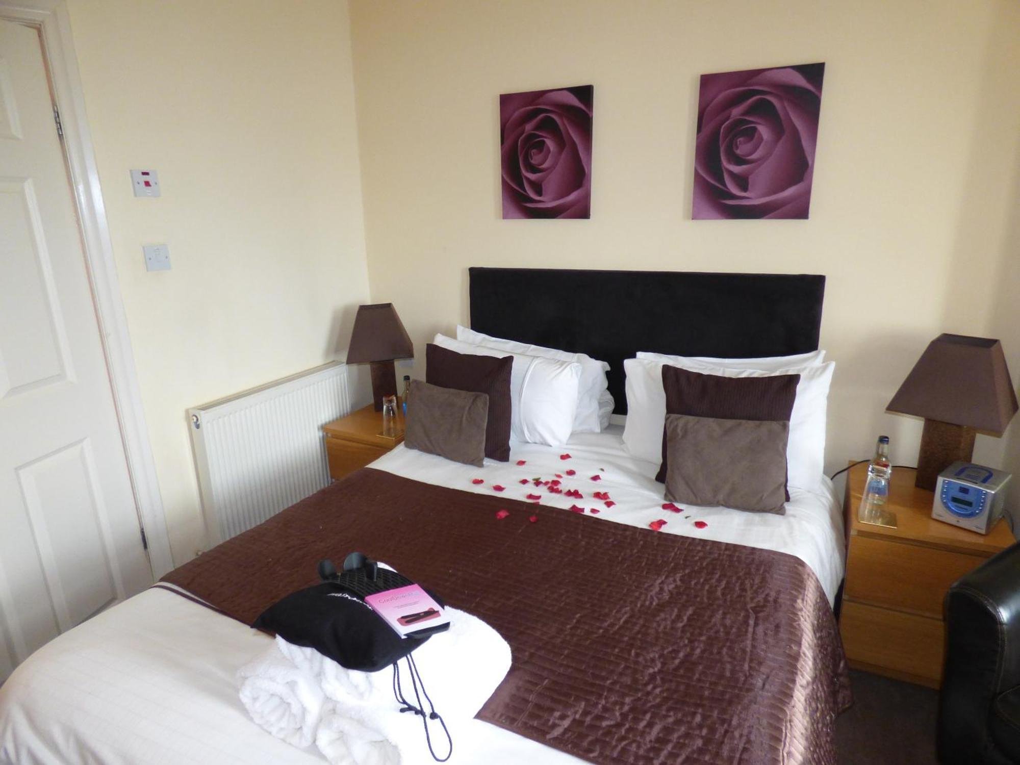 The Carlton'S Holiday Suites بريدلينغتون الغرفة الصورة